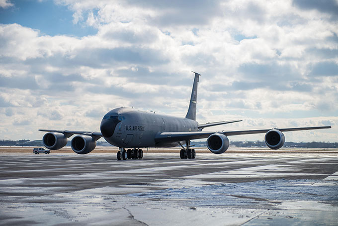 Niagara Welcomes Back Familiar Sight